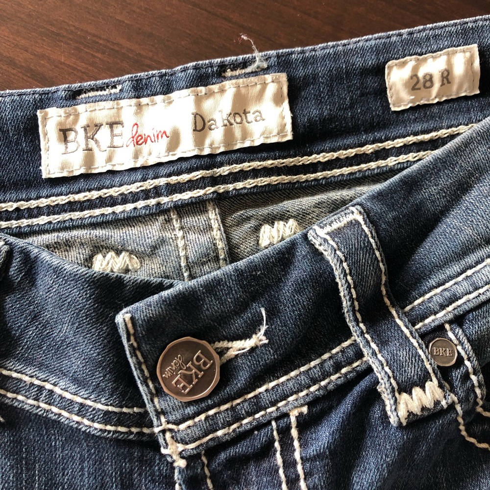 Women’s Buckle Jeans